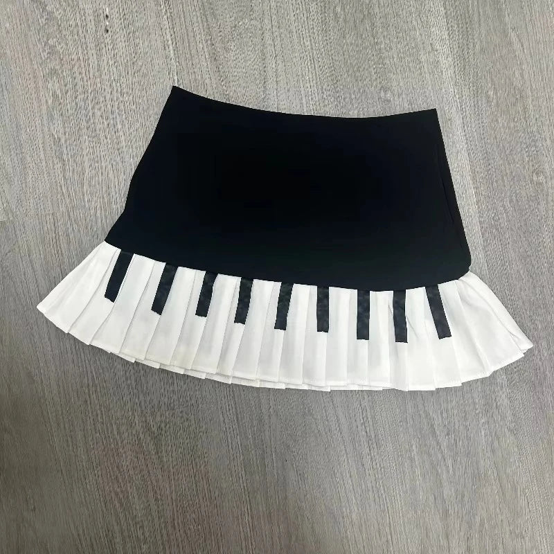 Spring Black White Spliced Women Short Skirt Y2k Slim Design Harajuku Mini Skirt Female Empire Korea Style Chic Piano Skirt