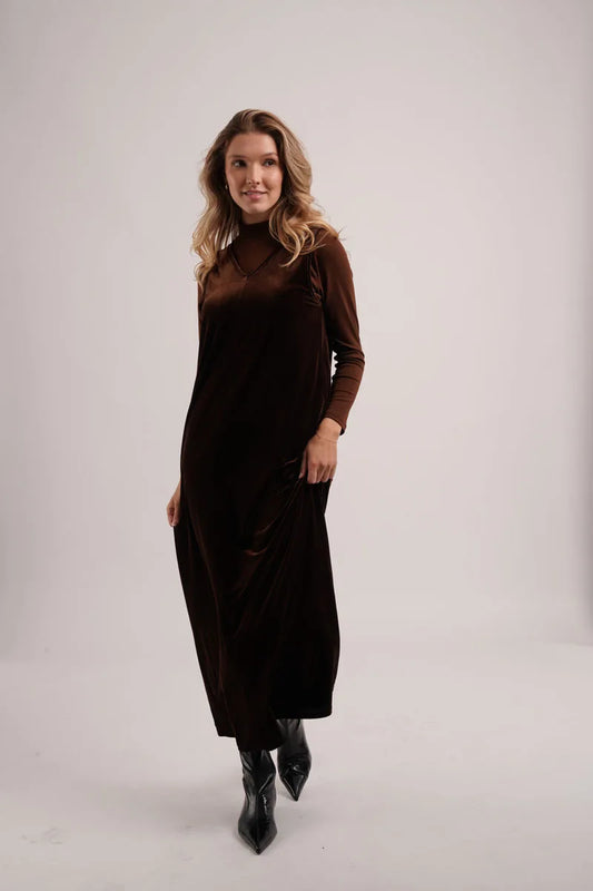 AS AW26 Velvet jumper dress with side pockets + Jersey basic mockneck