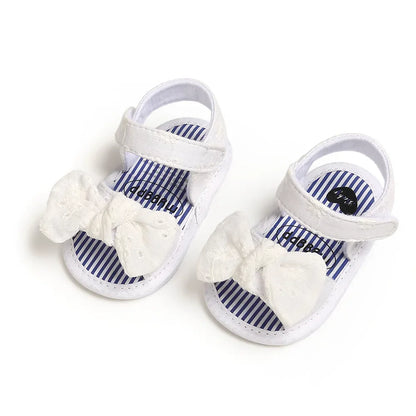 Baby Summer Beach Sandals with Butterfly Bow 0-18 Months Neonatal Casual Shoes Fashionable Indoor and Outdoor Flat Shoes