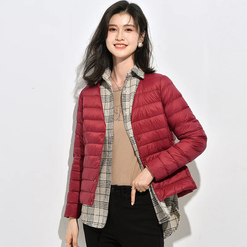 Lightweight Down Jacket Women's Autumn and Winter 2025 New Short Slim-fit V-neck Round Neck Mother's Wear All-match Warm Jacket