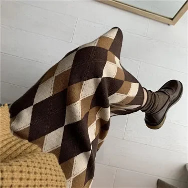 Women Autumn Winter Argyle Plaid Knit Midi Skirt Vintage Preppy Style Black White Casual Bottoms