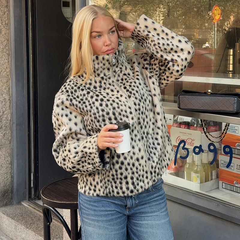 Women Leopard Print Faux Fur Jacket Zip Up Stand Collar Cropped Loose Fit Fuzzy Coat Vintage Street Casual Ladies Outerwear
