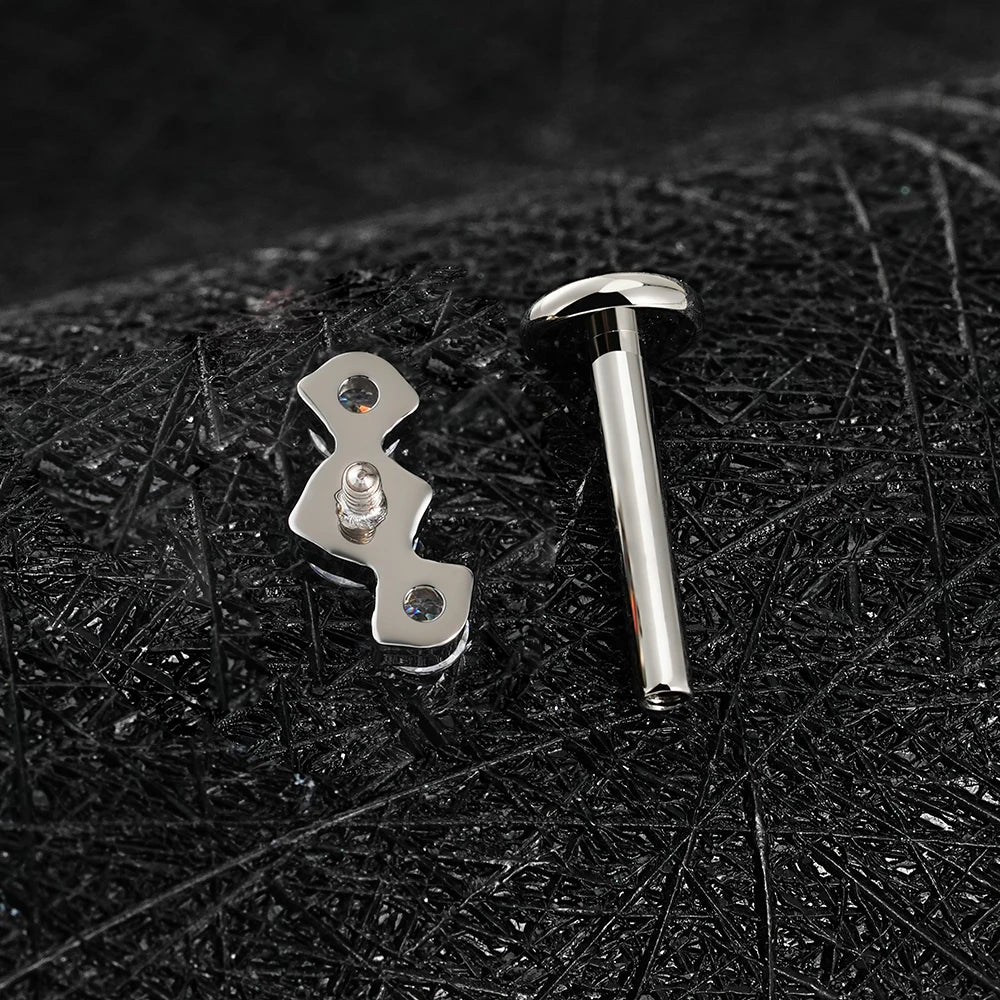 Right Grand ASTM F136 Titanium Triple CZ Cluster Cartilage Earring 16G Mini CZ Labret Tragus Helix Medusa Flat Back Piercing