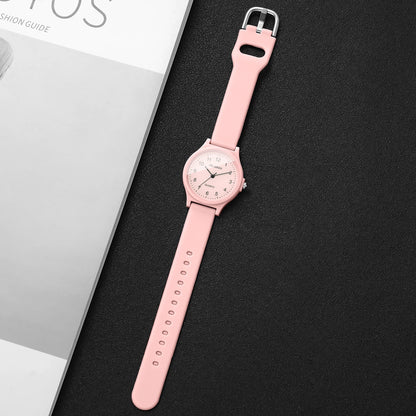 Fashion Silicone Strap Women Quartz Watch Simple Arabic Dial Sport Wristwatch for Girls Students Relogio Feminino（Without Box）