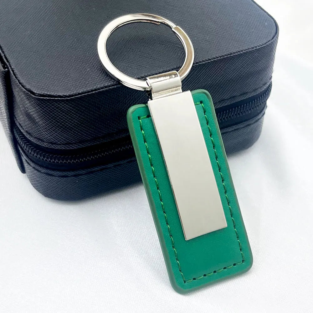 Hot Custom Logo Metal Stainless Steel for Car Moto Keychain Men and Women Keyring Leather Engraved Engraving Key Chain Gift