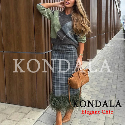 KONDALA Women Trendy Rhombus Contrasting Sweater Elegant Knitted Blouse 2026 Fall Fashion Holiday Party Commute Lady Sweater