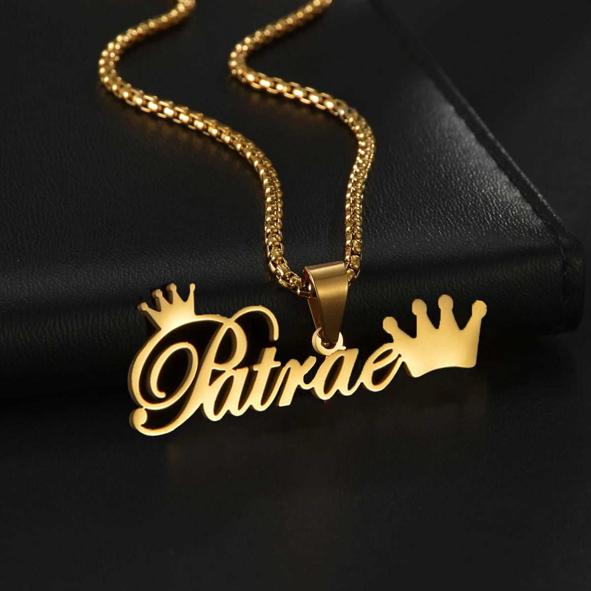 Atoztide Personalized Custom Names Pendant Necklace Stainless Steel Crown Cuban Thick Chain for Men Women Birthday Jewelry Gift