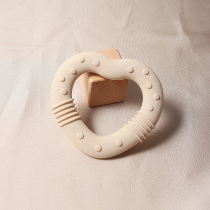 Food Grade Silicone Heart Teether New Baby Teething Toy Silicone Teether for Infant Relief Comfortable Chew Toy