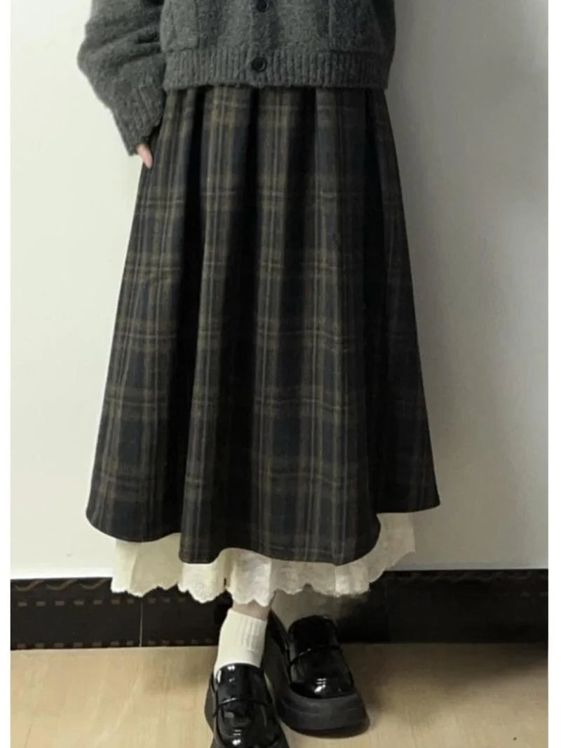 Retro Woolen  Skirt High Waist Wide Hem for Women Autumn Winter Plaid A-Line Midi Skirt Commute Style Casual Fit