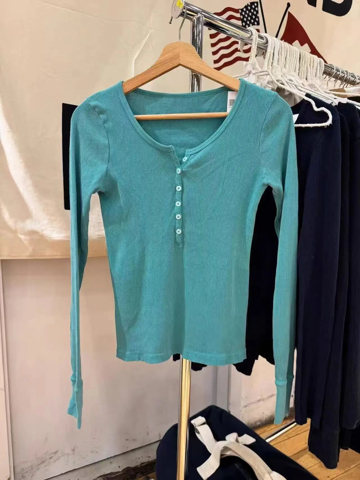 Retro White Ribbed Button T-shirts Women Spring Cotton Round Neck Long Sleeve Tees Female Y2k Streetwear Casual T Shirt Tops
