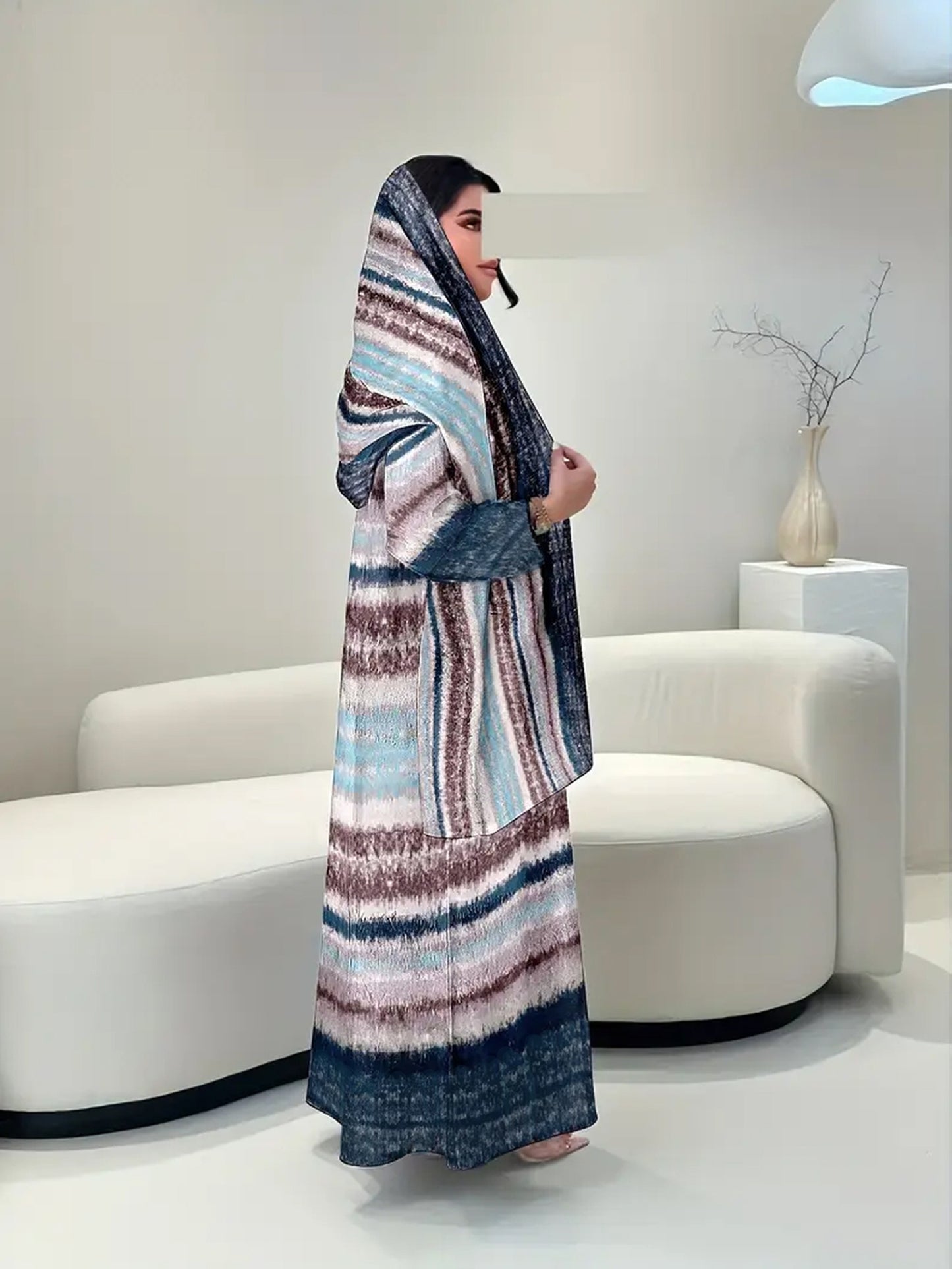عبوات أنيقة وعصرية للنساء في الشرق الأوسط، بتصاميم كاملة الجسم وأكمام طويلة وغطاء رأس، مثالية للارتداء اليومي