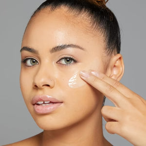 برايمر NYX Hydra Touch المرطب للوجه 25 مل لتنعيم البشرة وتثبيت المكياج