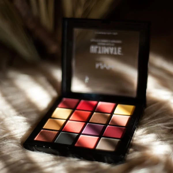 لوحة ظلال العيون NYX الاحترافية بألوان عالية الصبغة تدوم طويلًا